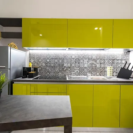 Minerva Luxury Town Center , Pool And Parking Taormina