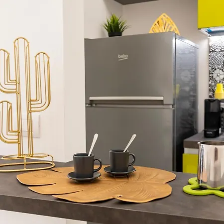 Minerva Luxury Town Center , Pool And Parking Apartamento *