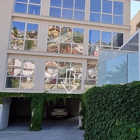 Minerva Luxury Town Center , Pool And Parking *