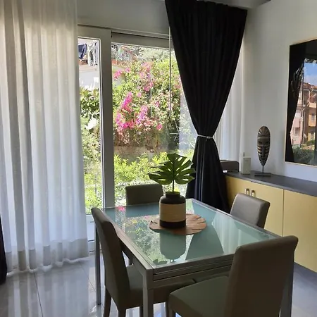 Minerva Luxury Town Center , Pool And Parking * Taormina