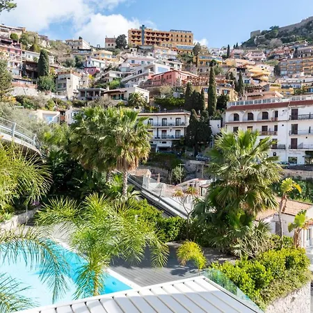 Minerva Luxury Town Center , Pool And Parking * Taormina